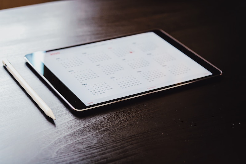 En iPad som visar förfallodatum i kalender appen